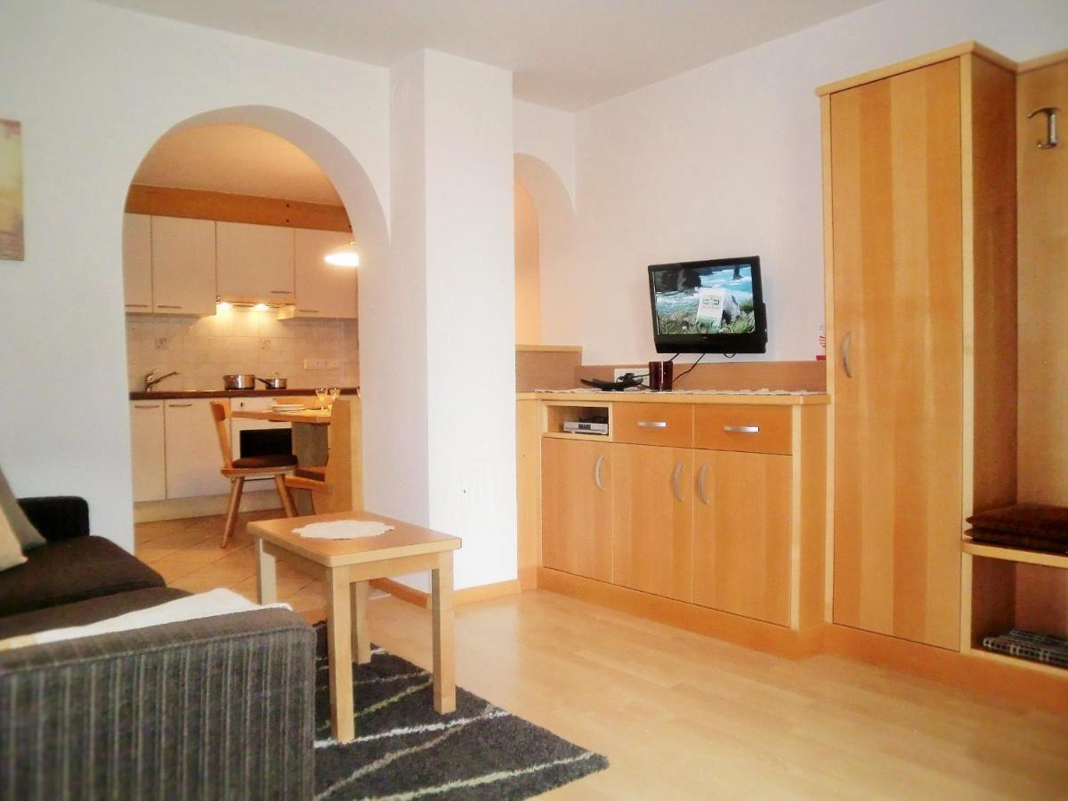 Schoene Ferienwohnung Siusi Esterno foto